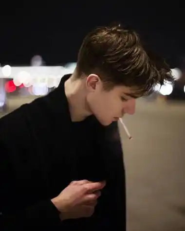 6686体育初级作者Austin