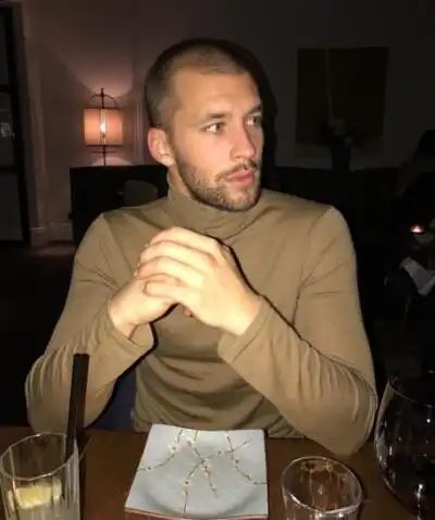 6686体育高级作者Sadie