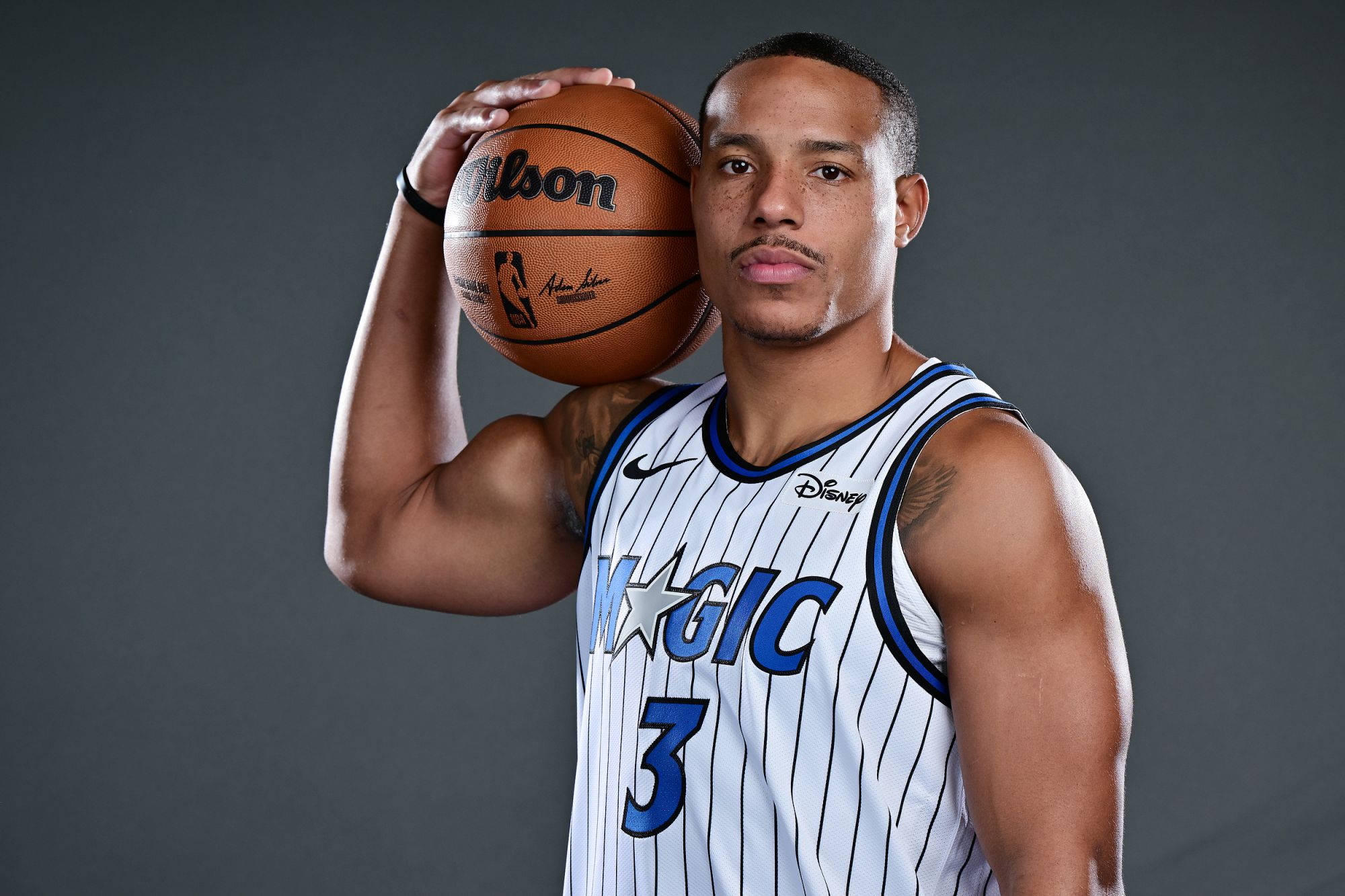 Wagner và Bane ghi 29 điểm trong hiệp 1, giúp Magic dẫn trước Knicks với 20 điểm