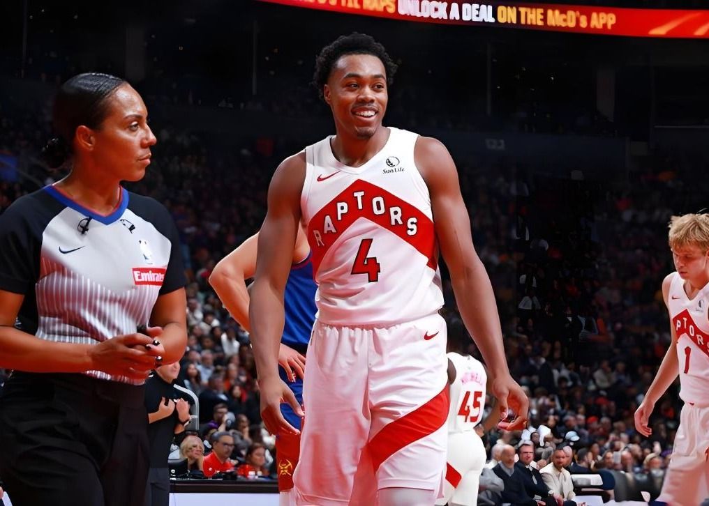 Barnes có ít nhất 1 lần đánh chặn và 1 lần cản phá trong 9 trận liên tiếp, hòa với Carter về kỷ lục dài nhất trong lịch sử đội bóng.