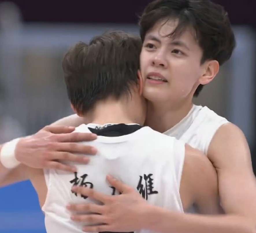 Thời điểm quyết định thật khó khăn! Yang Shuyu ghi được 22 điểm khi bắn 9/18, 1 rebound và 3 kiến tạo.