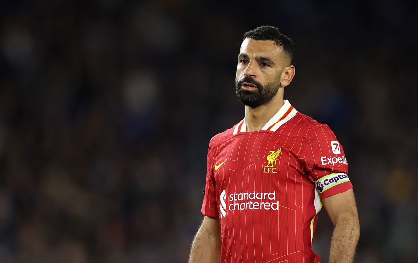 Salah trở thành tiền đạo đầu tiên đá chính 50 trận liên tiếp ở Premier League cho Liverpool