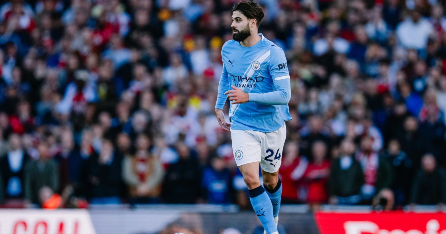 Gvardiol: Tôi đang bị viêm gân bánh chè và tôi đã tập rất nhiều bài tập cho đầu gối của mình