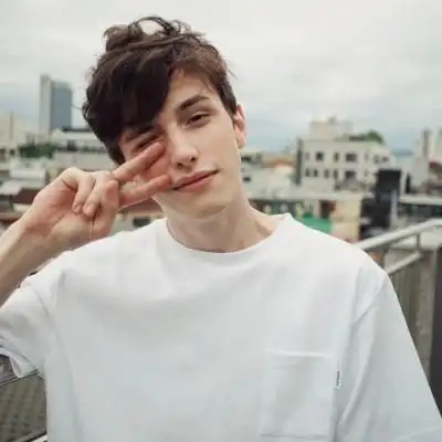 6686体育金牌作者Nina