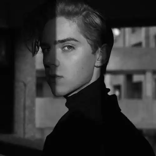 6686体育中级作者Gideon