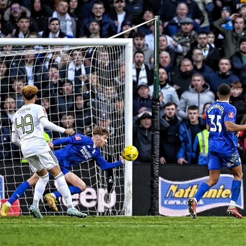 Thành phố Cardiff vs Leeds United