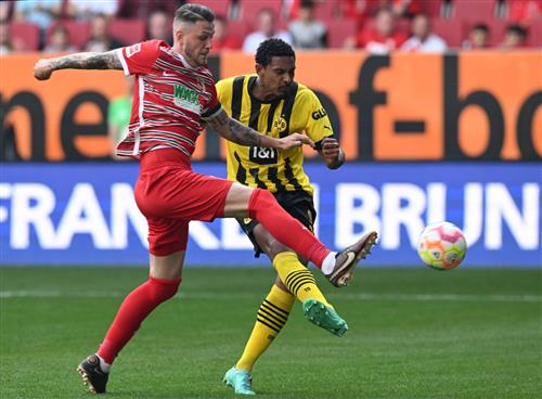 Augsburg vs Borussia Dortmund